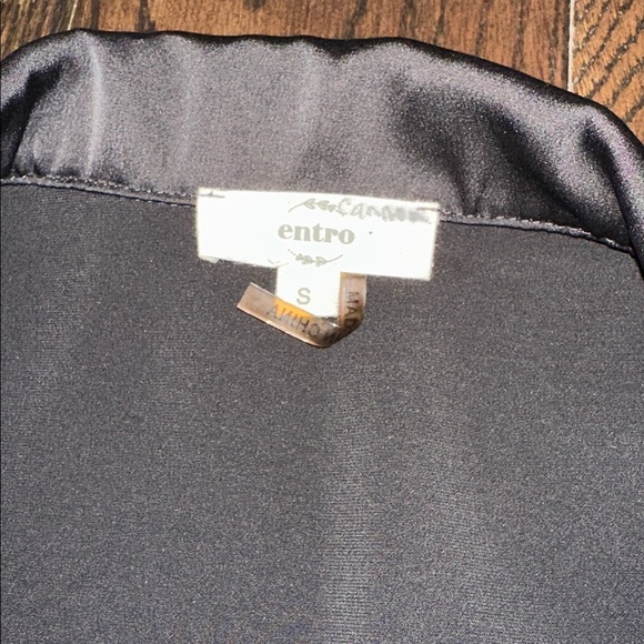 Entro Black Satin shirt dress size small - Picture 5 of 6
